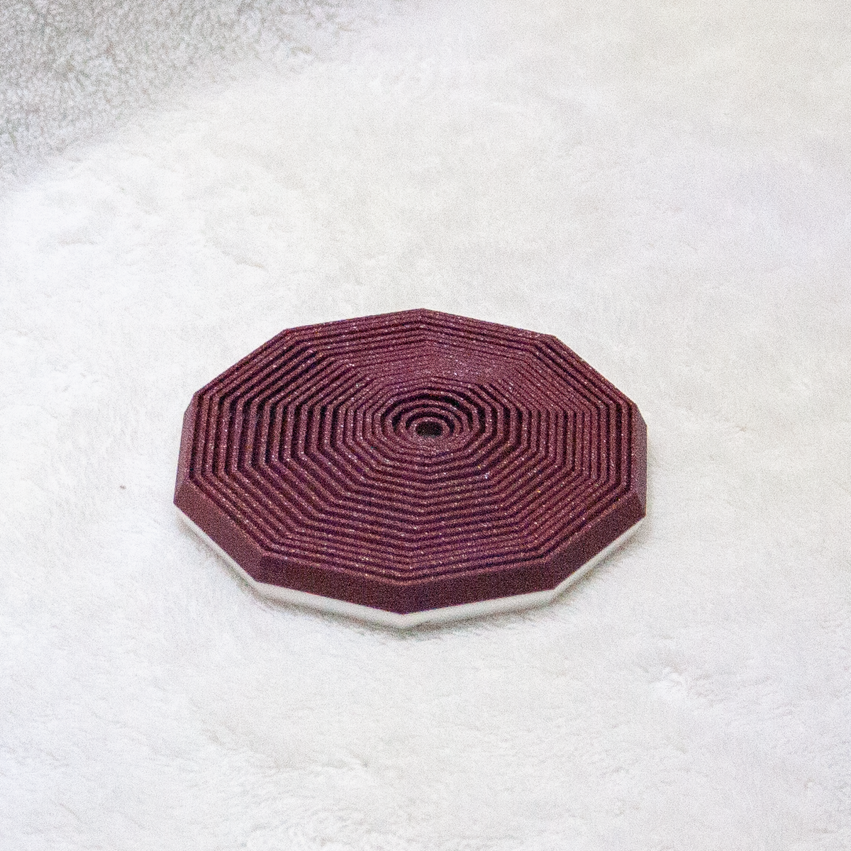 Fidget Toys in Maroon + White