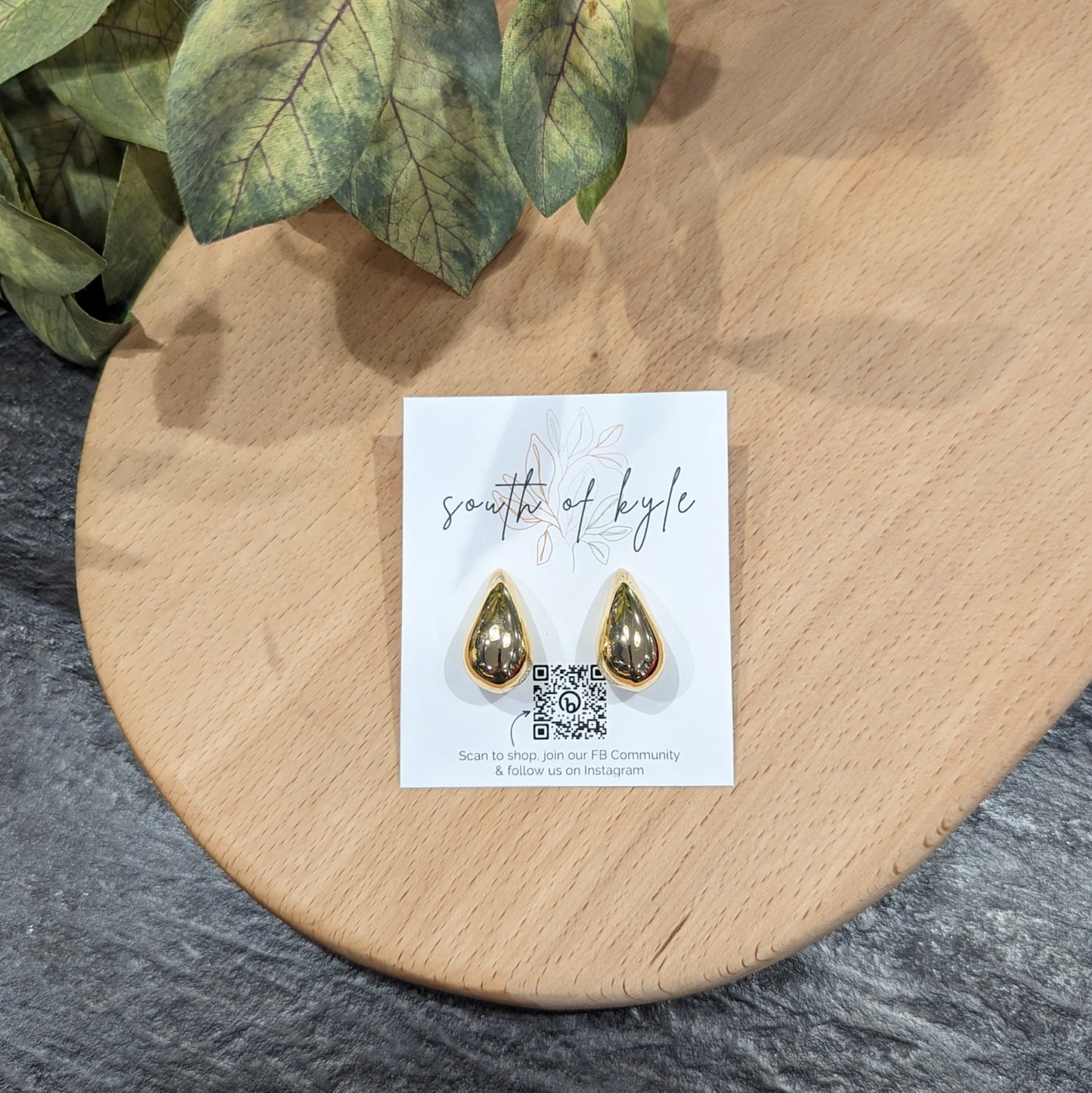 Teardrop Earrings - Gold