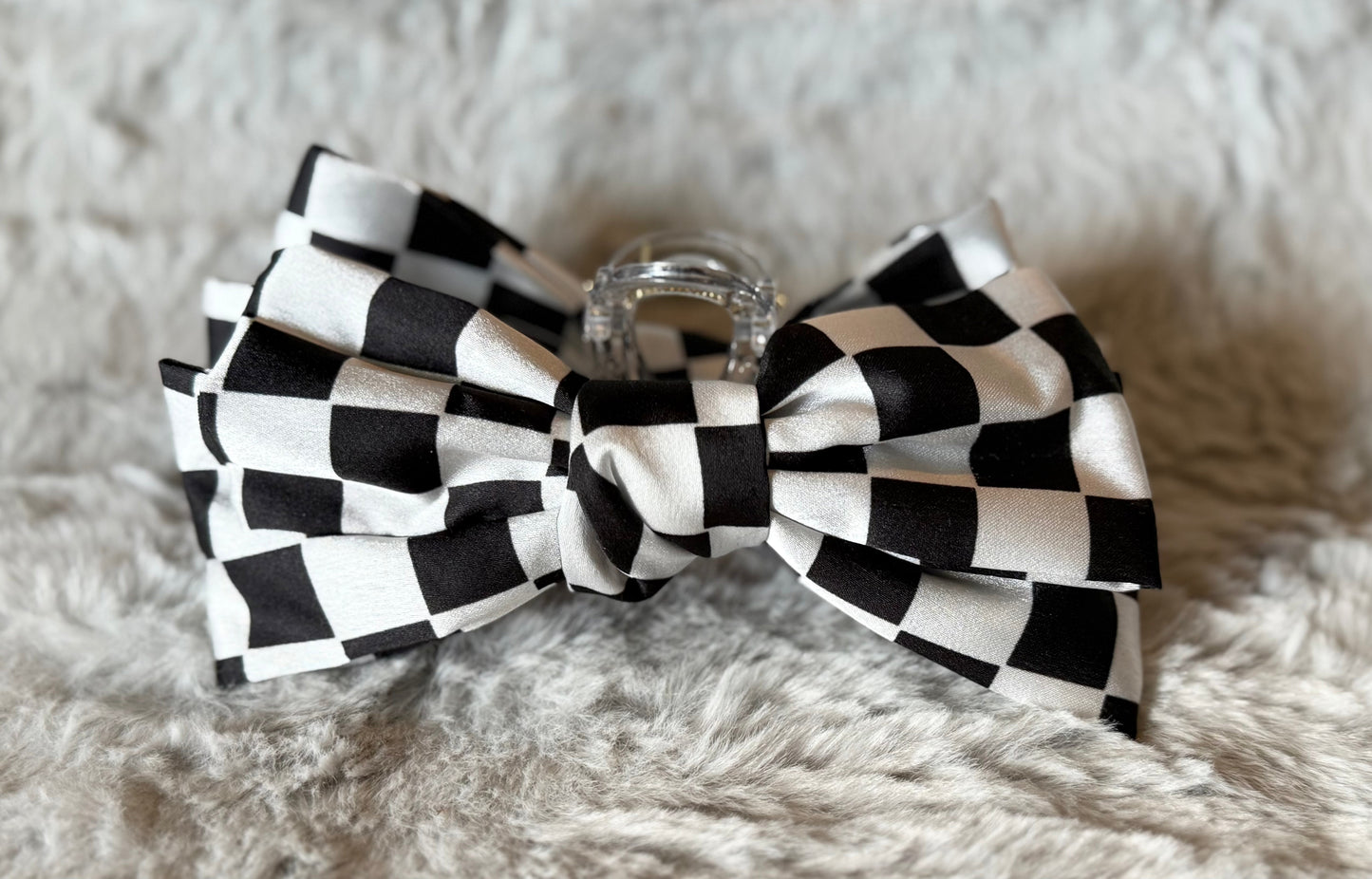 Checkered Bow Claw Clip