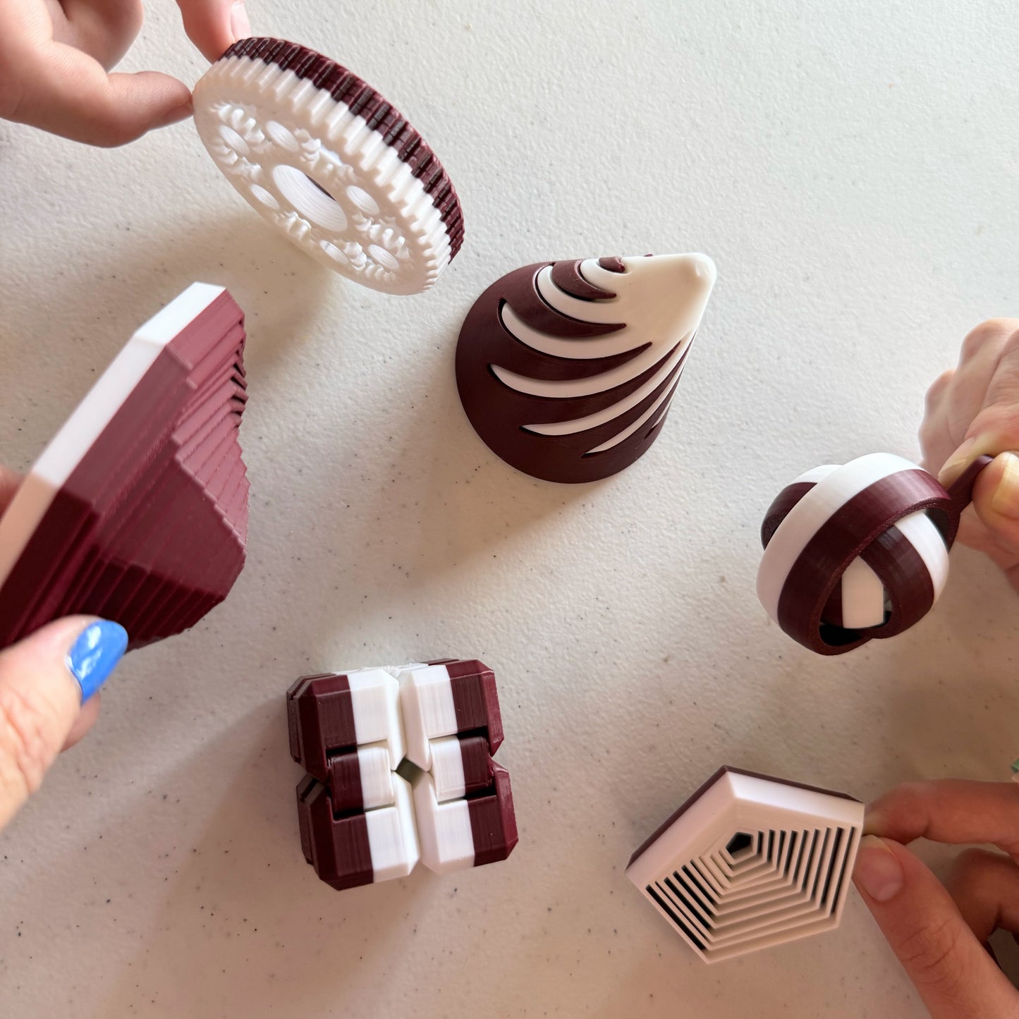 Fidget Toys in Maroon + White