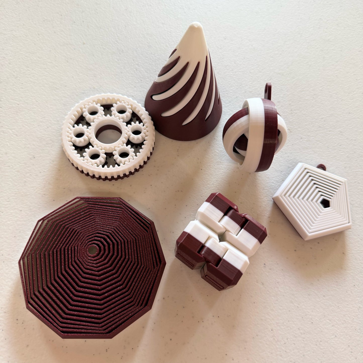 Fidget Toys in Maroon + White