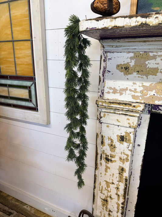 Draping Greenery Pick