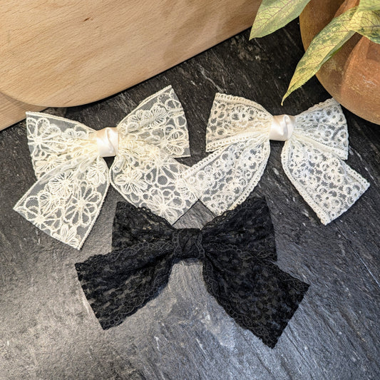 Bow Clip - Lace