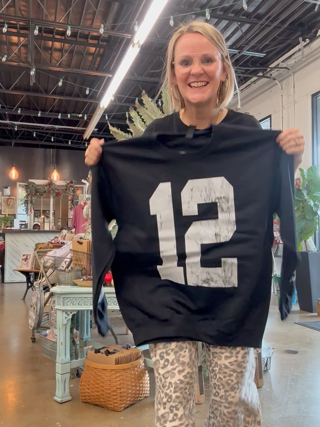 The 12 Sweatshirt - BLACK