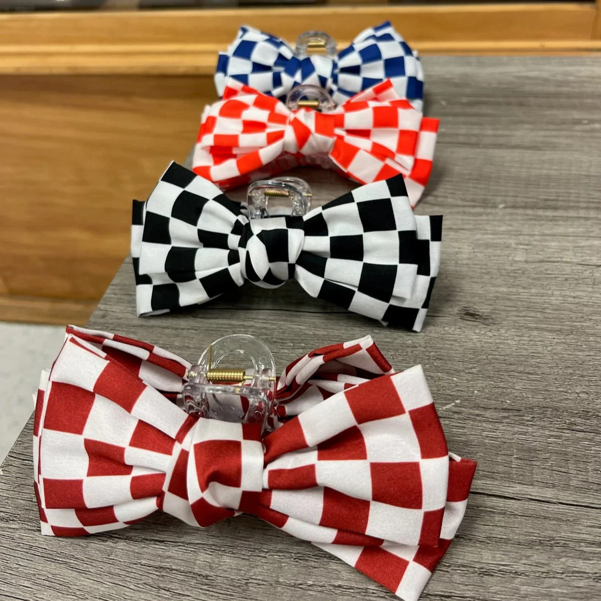 Checkered Bow Claw Clip